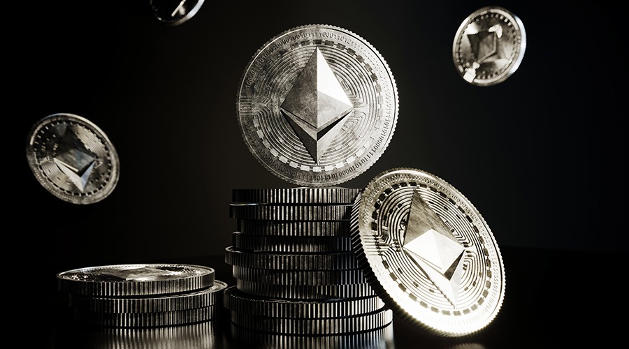 Ethereum (ETH) Price Recovers as Long-Term Holders Show Confidence