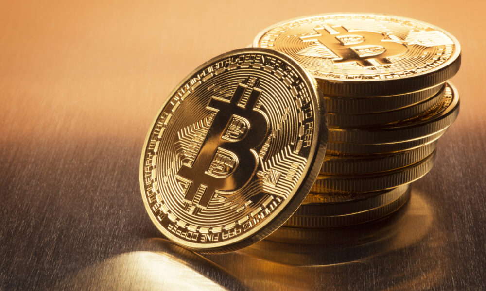 Top Analysts Predict Bitcoin Will Hit $125,000 by 2025, Here's Why