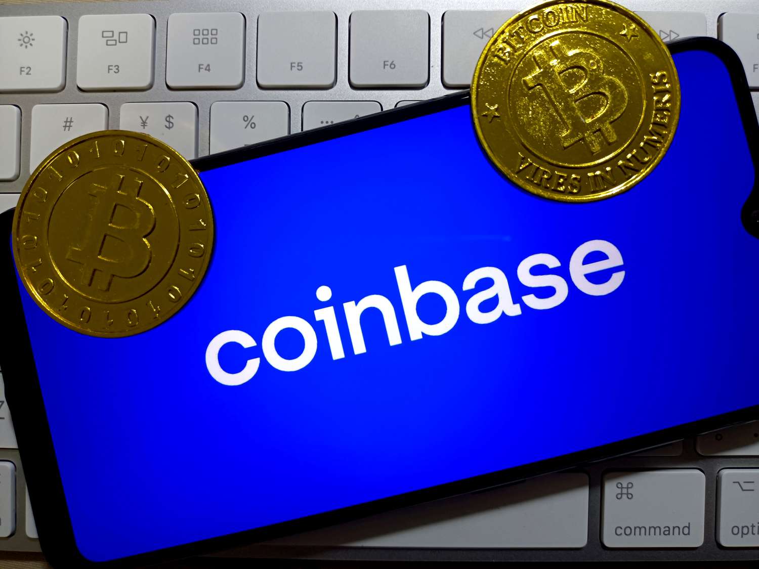 Coinbase shares jump on big profit jump as trading volume surges: Key level to watch