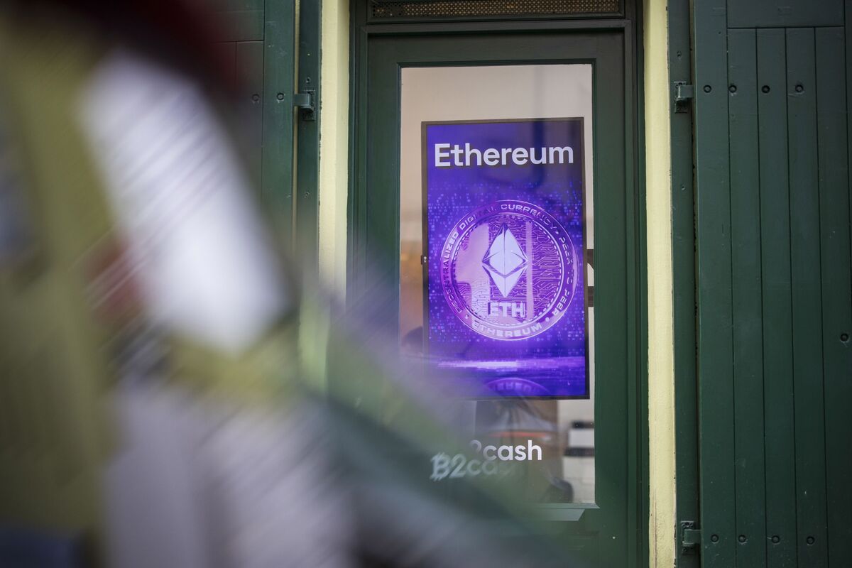 Ether (ETH) ETF Debuts With Over $500 Million in Trading Volume